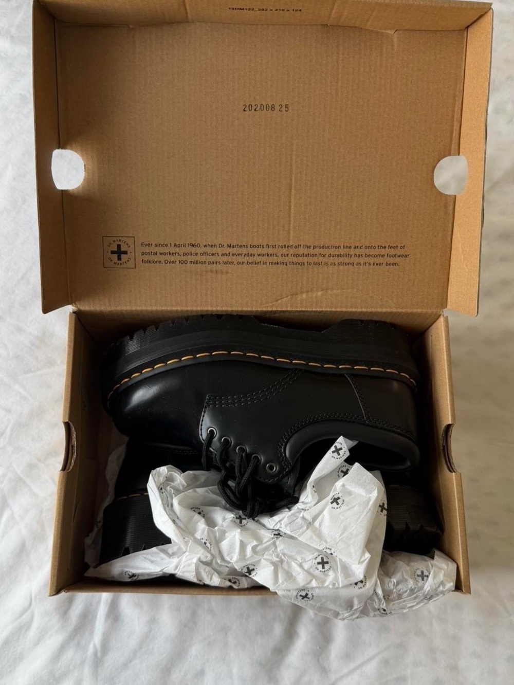 Dr. Martens 8053 Quad Leather Oxford - Black